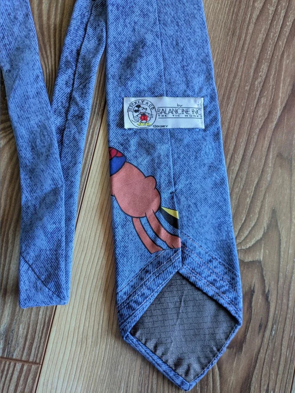 Disney The Tie Works Mickey Mouse Cowboy Horse Riding 100% Silk Neck Tie